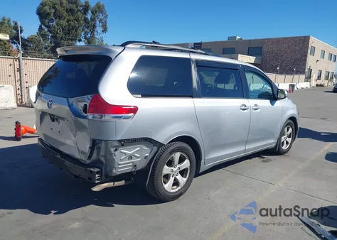 2012 Toyota Sienna Le V6 8 Passenger from USA, damaged, VIN 5TDKK3DC7CS204594